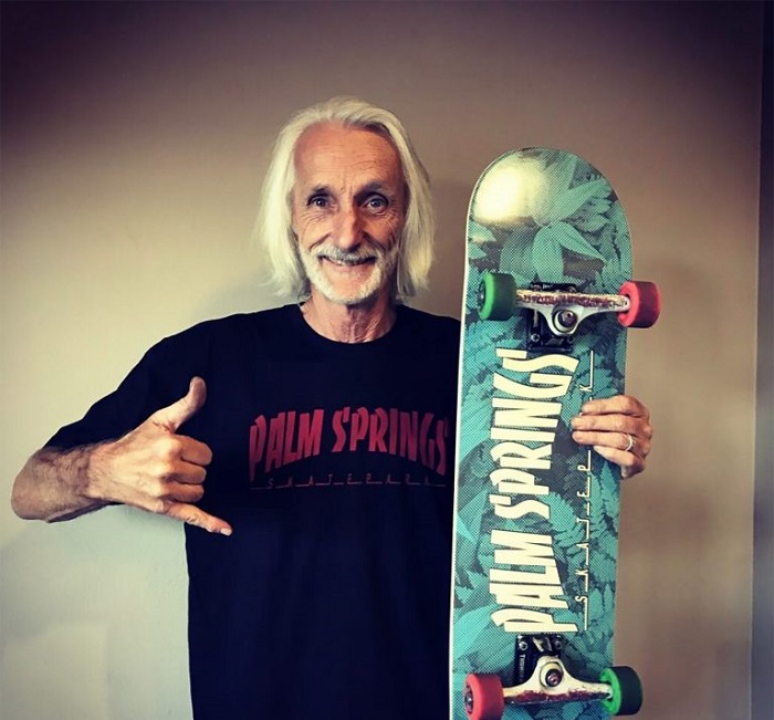 62 летний Нил восстал против возрастных норм: он гоняет на скейтборде и не собирается стареть