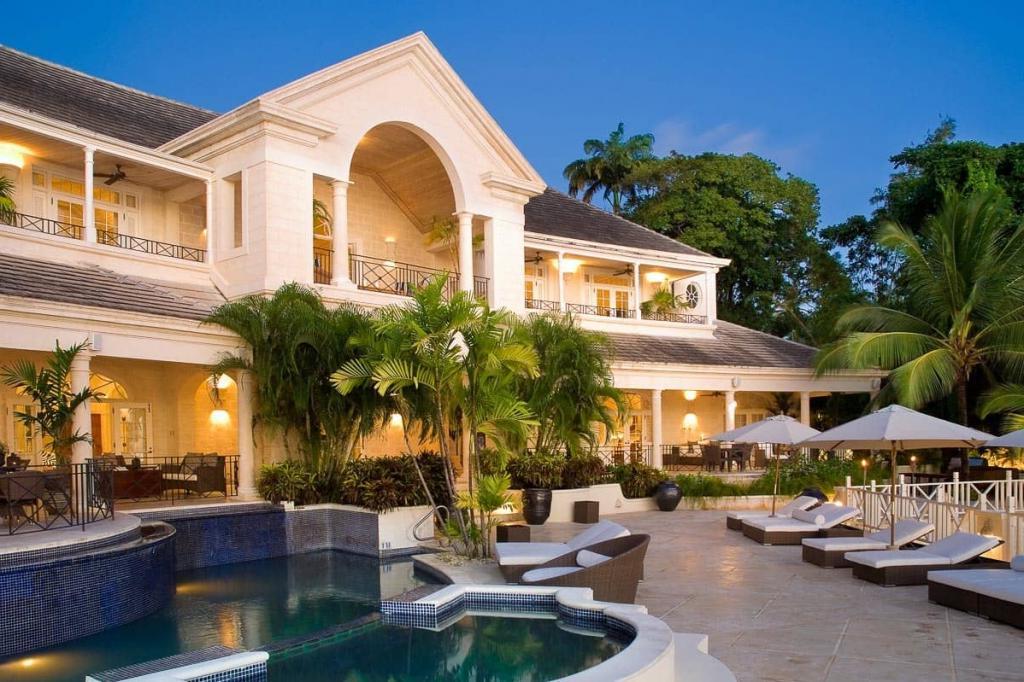Самая большая вилла на Барбадосе: The Cove Spring House подарит вам незабываемый отдых