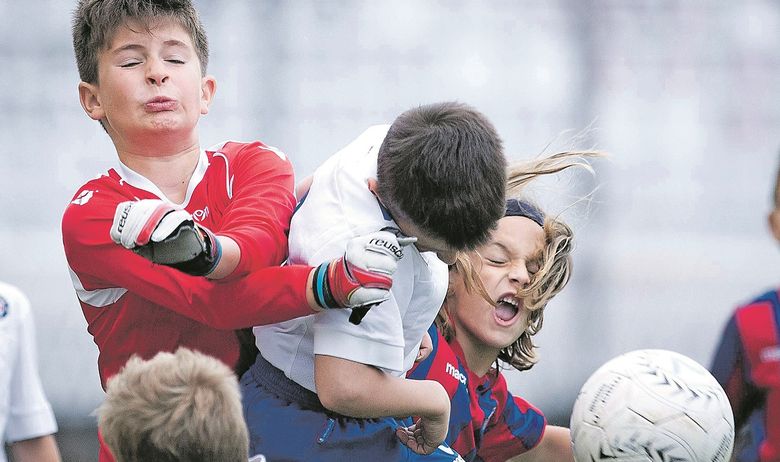 В Шотландии детям запретили играть в футбол: ученые нашли связь с деменцией