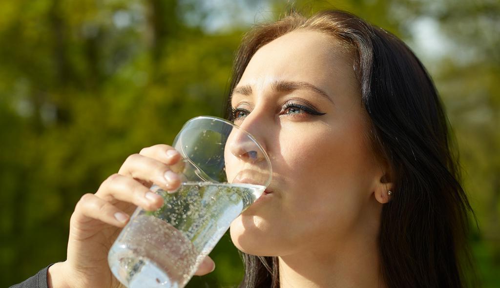 Так ли вредна газированная вода: 2 вещи, которые давно пора узнать о вкусном напитке