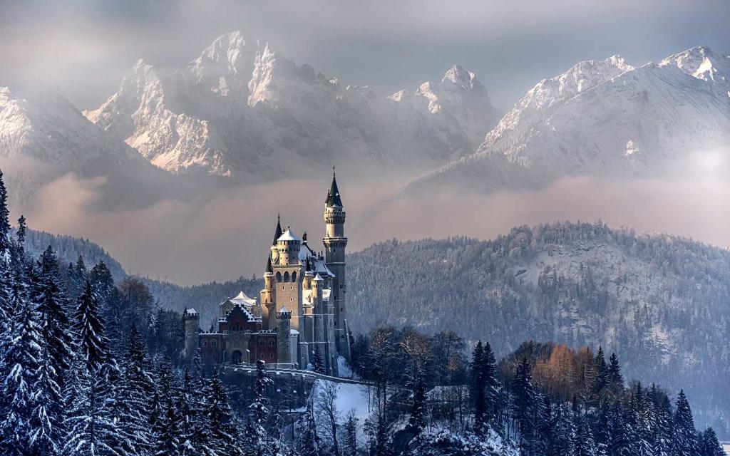 10 лучших мест для путешествий по Европе в январе: Гштаад, Бавария и Монте Карло