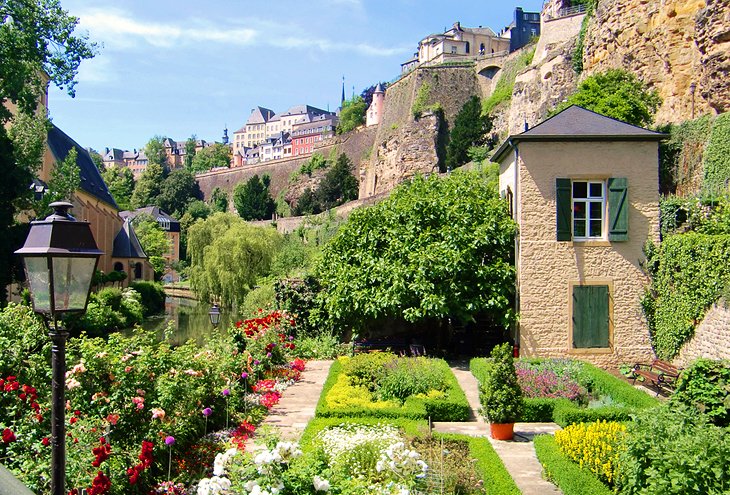 Популярные туристические достопримечательности Люксембурга: почему стоит начать исследование со старого квартала