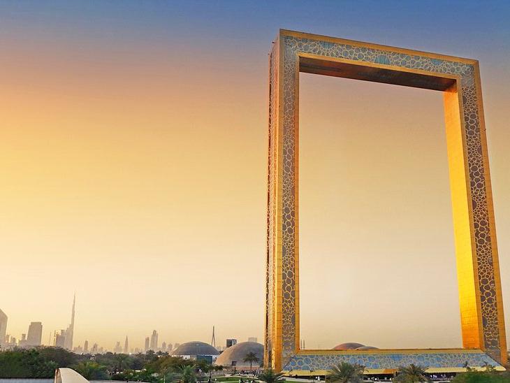 Какие места должны увидеть все отдыхающие Дубая: почему «Бурдж-Халифа» считается чуть ли не иконой ОАЭ