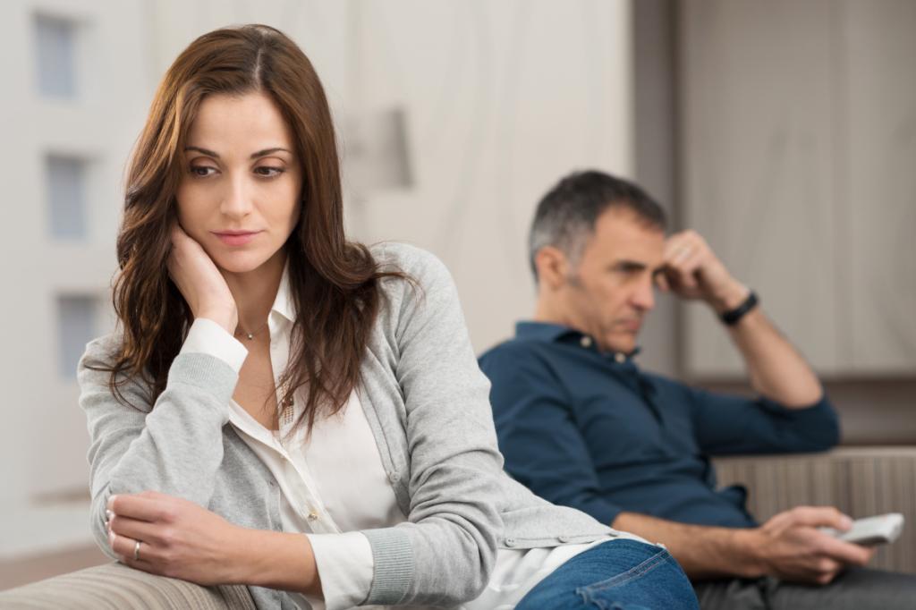 Обвиняет вас во всех конфликтах. 9 признаков, что муж вас больше не любит