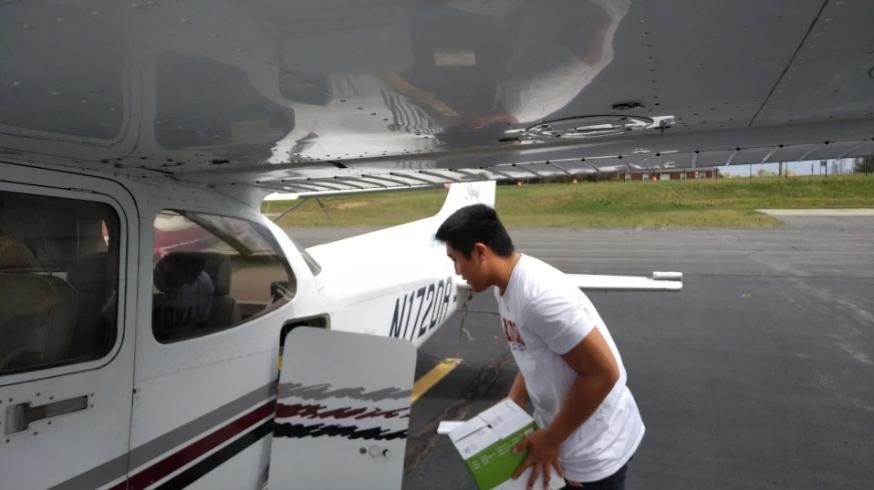 «Операция SOS»: 16-летний американский пилот обеспечивает сельские больницы необходимыми медикаментами