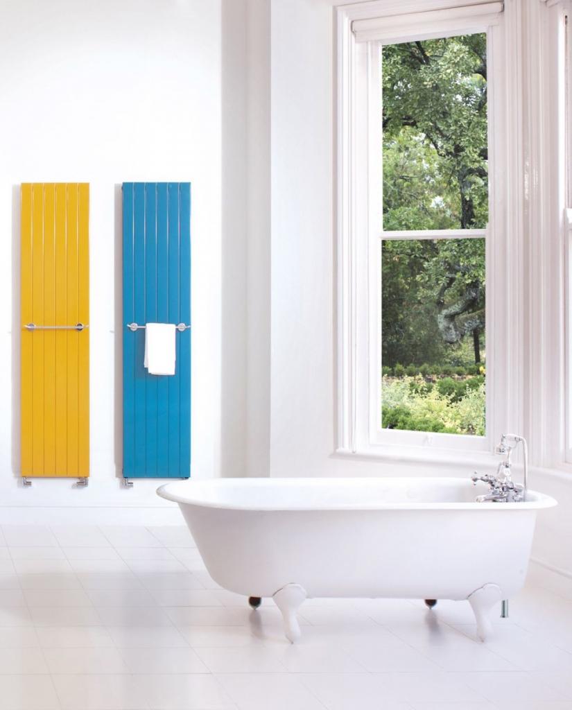 От монохрома до максимализма: 5 ванных комнат, которые могут стать вдохновением