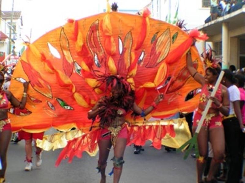 98 % островов необитаемы и карнавал перед постом: 10 интересных фактов о жизни на Карибах