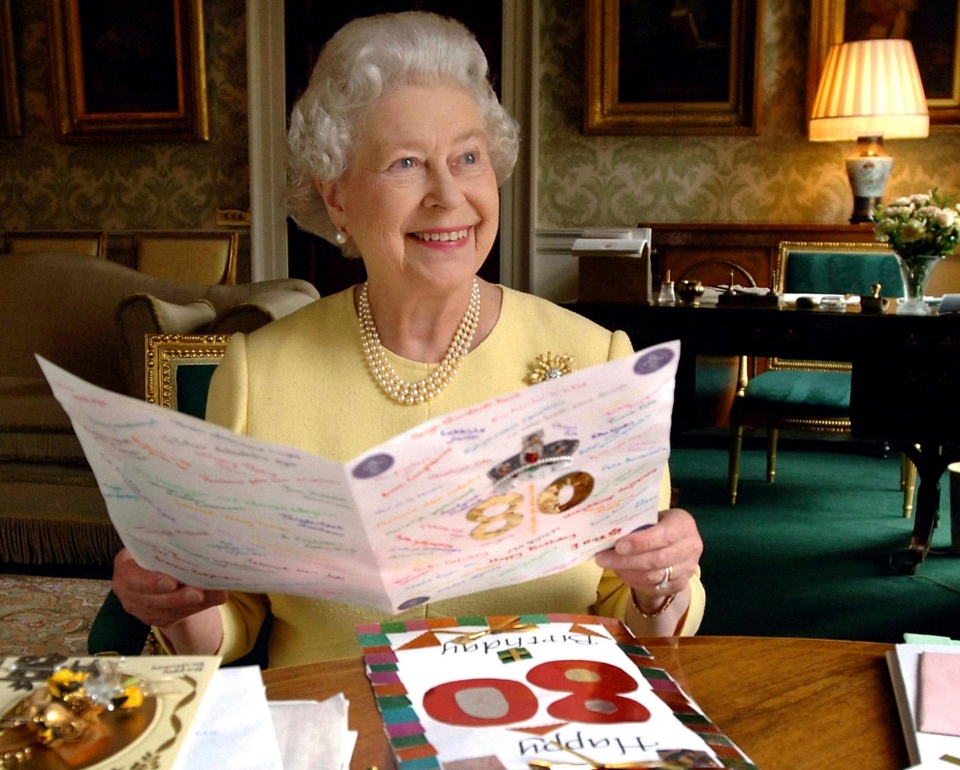 Елизавете II 94 года: быть может, секрет ее долголетия   в питании? 4 правила простого питания английской королевы