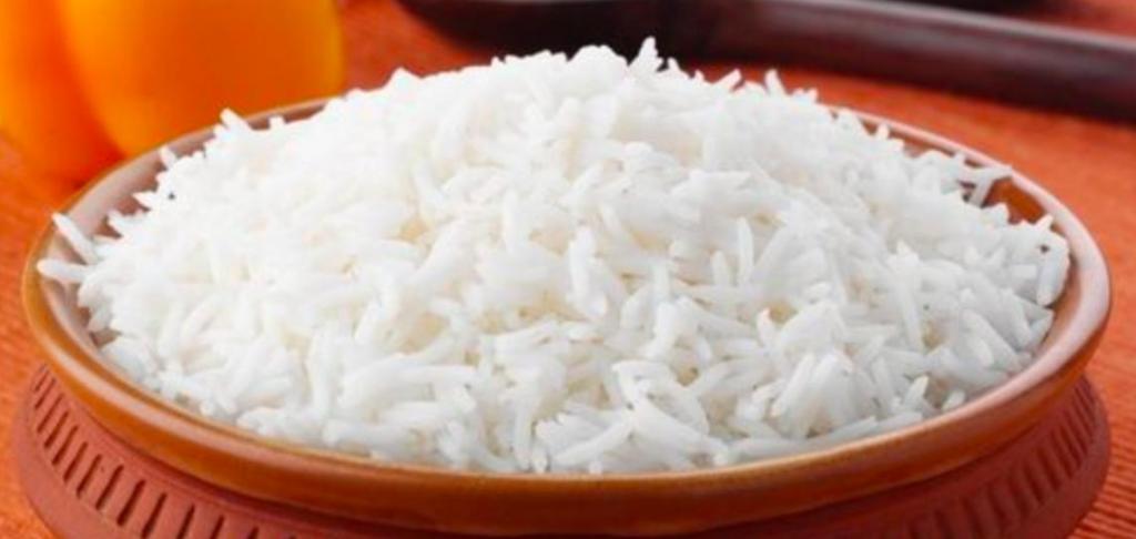 10 лучших способов готовки риса, когда у вас есть время на карантине, чтобы поэкспериментировать: добавление трав