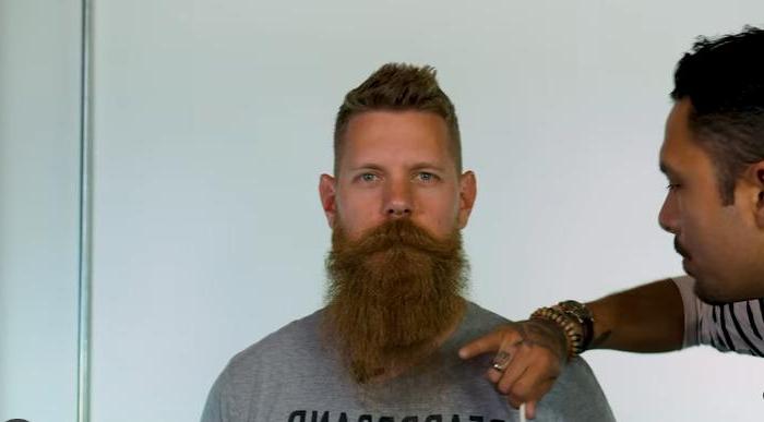 Владелец компании, занимающейся продажей средств для ухода за бородой, побрился впервые за 8 лет. Его очень сложно узнать