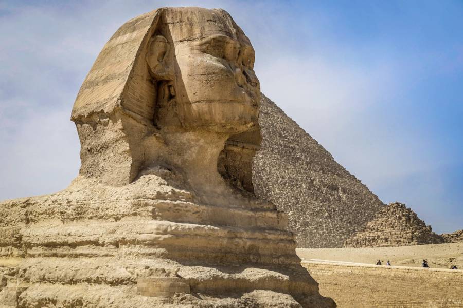 Относились, как к живым: почему в Египте все статуи без носа