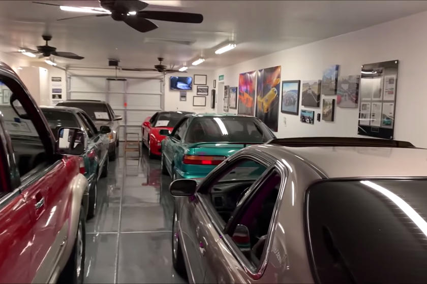 Дорогостоящее хобби: автоколлекционер устроил в своем доме музей Acura   он демонстрирует модели 1990 х годов