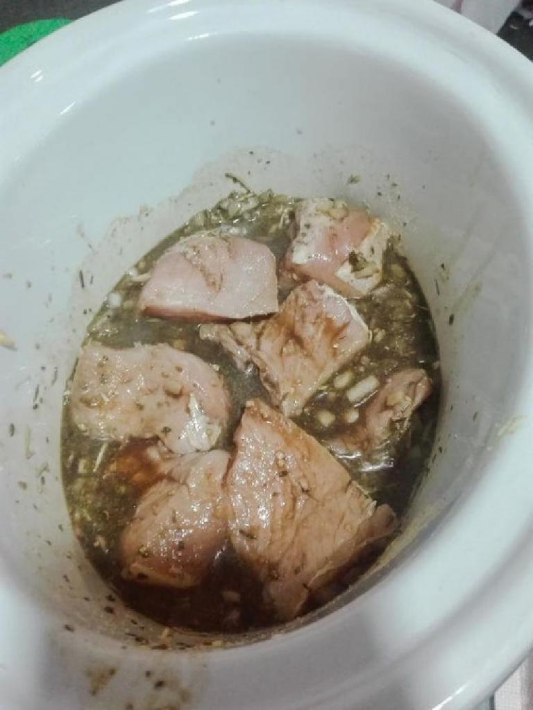 Готовим свинину в мультиварке: ароматная вырезка в пряном маринаде