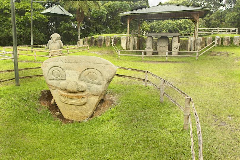 Тайны города Сан-Агустин в Колумбии: чем примечательны старинные каменные статуи