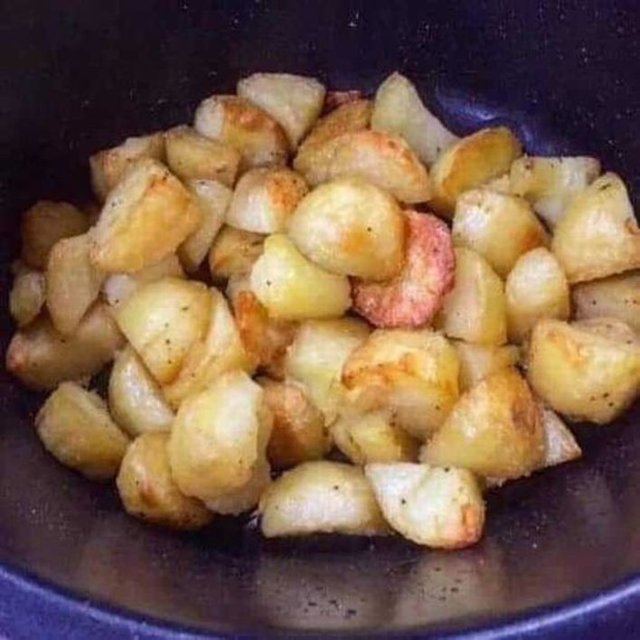 Хрустящая картошка из мультиварки: друг поделился холостяцким рецептом