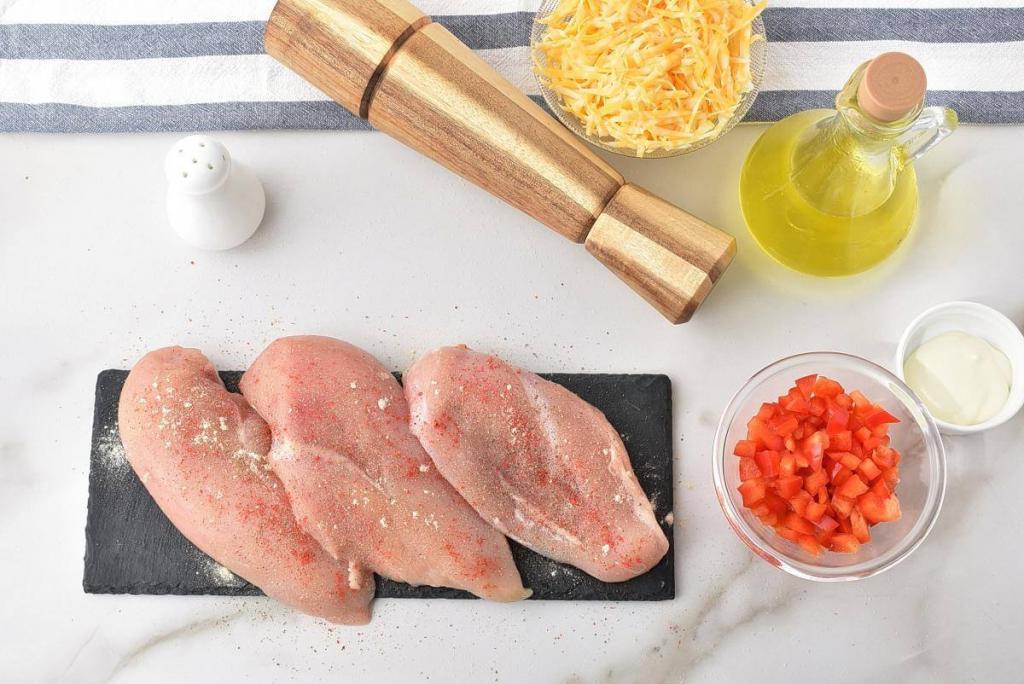 Куриную грудку фарширую сыром и брокколи: рецепт вкусного блюда на каждый день