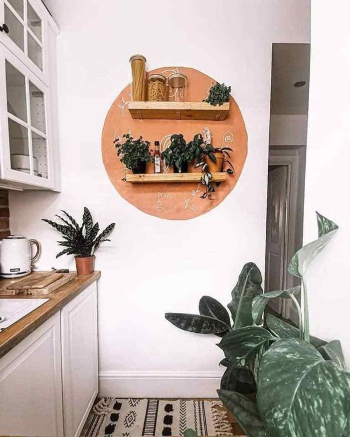 Немного зелени и белой краски: женщина превратила свою кухню в интерьер из журнала (фото)