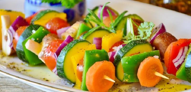 Не упустите сезон витаминов: как приучить ребенка к фруктам и овощам