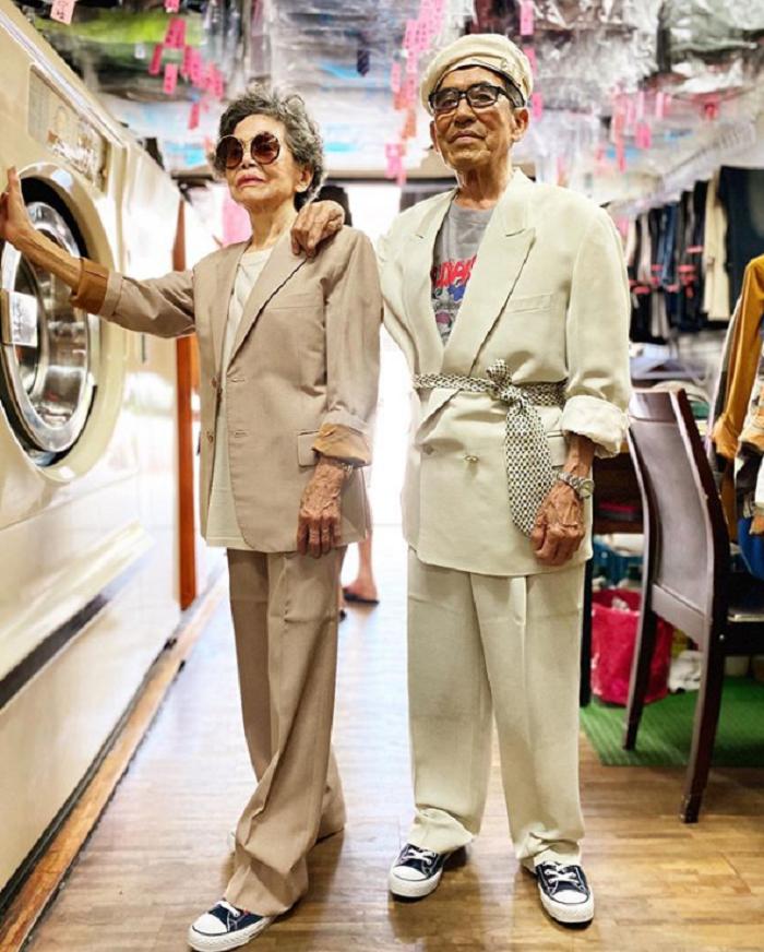 Пожилая пара стала модной в Instagram, благодаря фото в одежде, забытой в прачечной