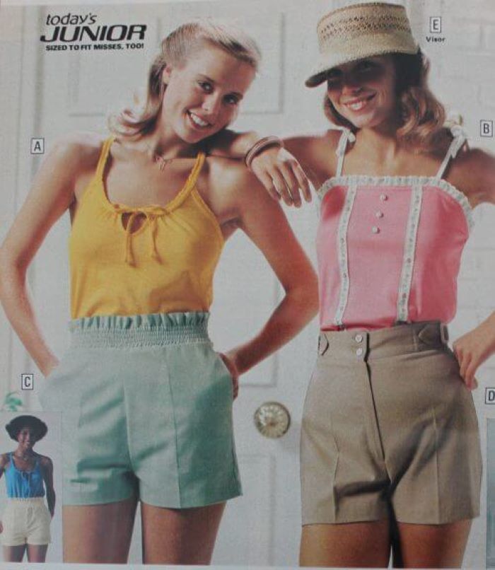 Смотрю на женщин 70-х годов и восхищаюсь их вкусом: одежда, которую и я бы с удовольствием носила (фото)