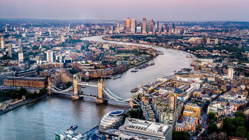 История Лондона в сокровищах, выбрасываемых рекой Темзой: от зубов мамонта до антикварных ценностей