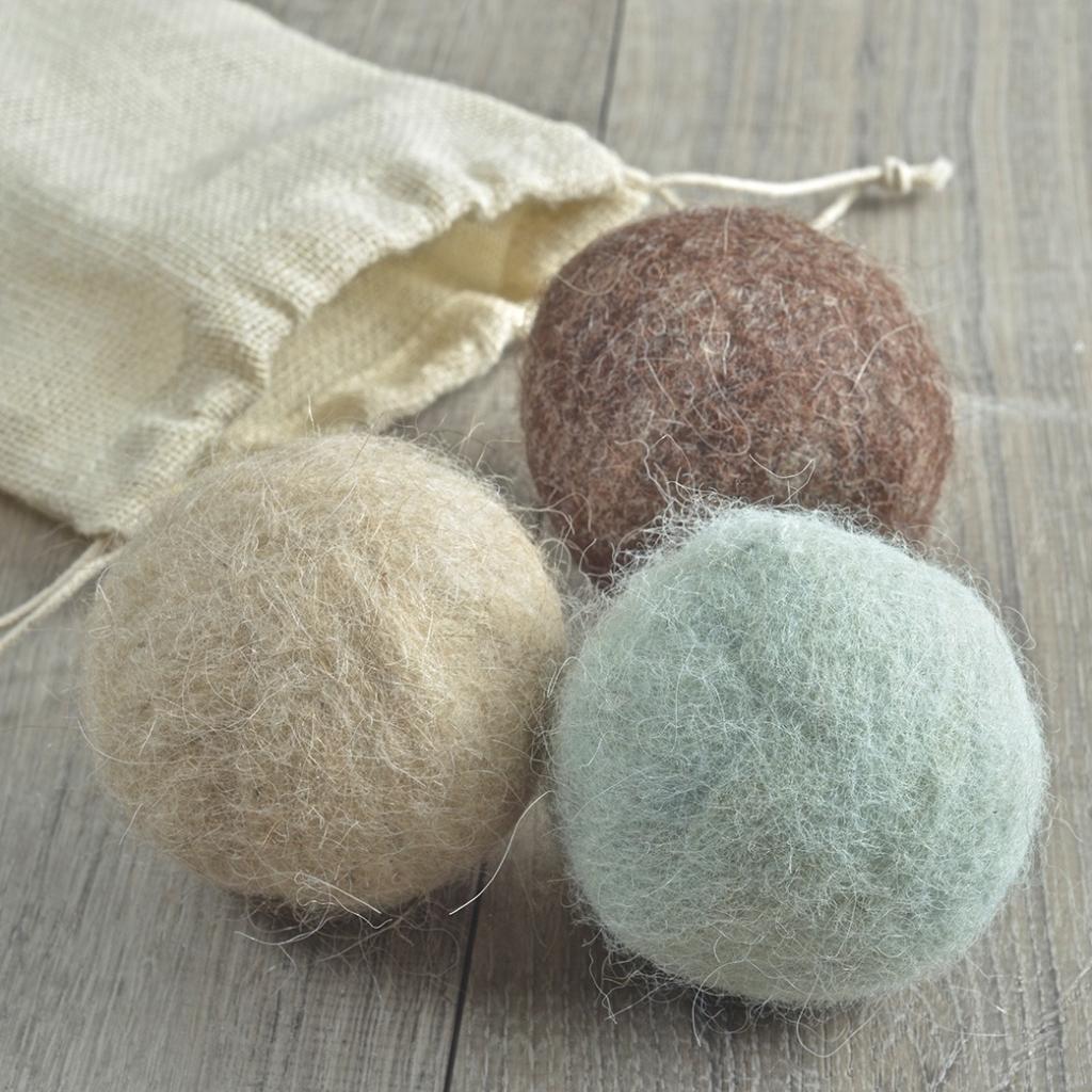Шарики из шерсти для сушки одежды: 5 простых шагов, которые сделают уборку и стирку экологичнее