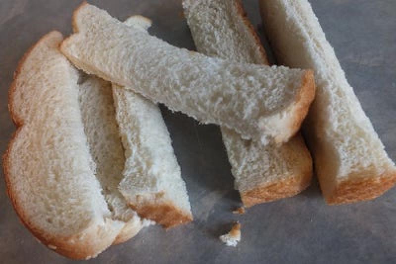 Хлебные палочки с ароматным чесноком: рецепт вкусных снеков