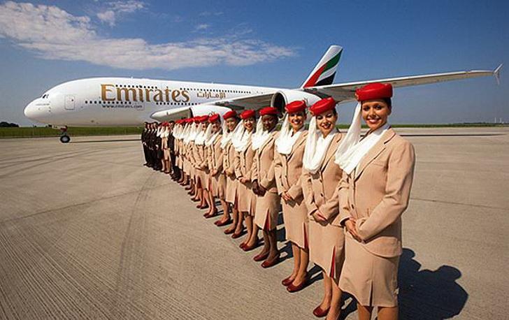 Страховка на 150 тысяч евро: как авиакомпания Emirates борется за возвращение пассажиров на борт
