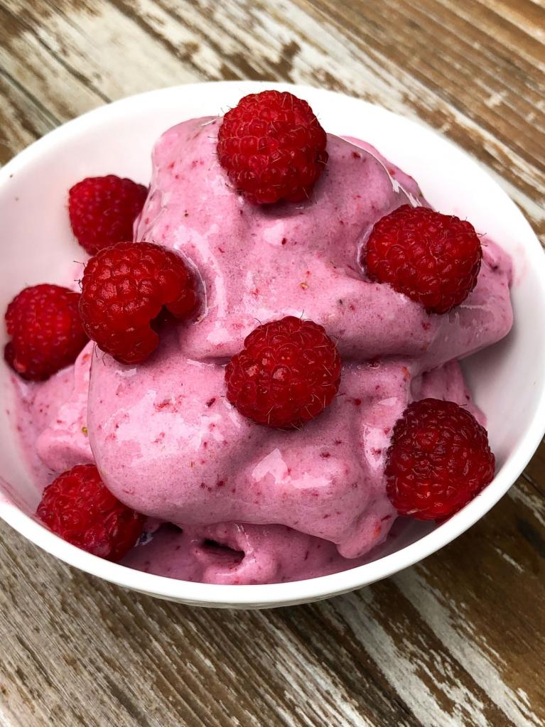 Мороженое для веганов и для тех, кто на диете: 4 ингредиента и море удовольствия