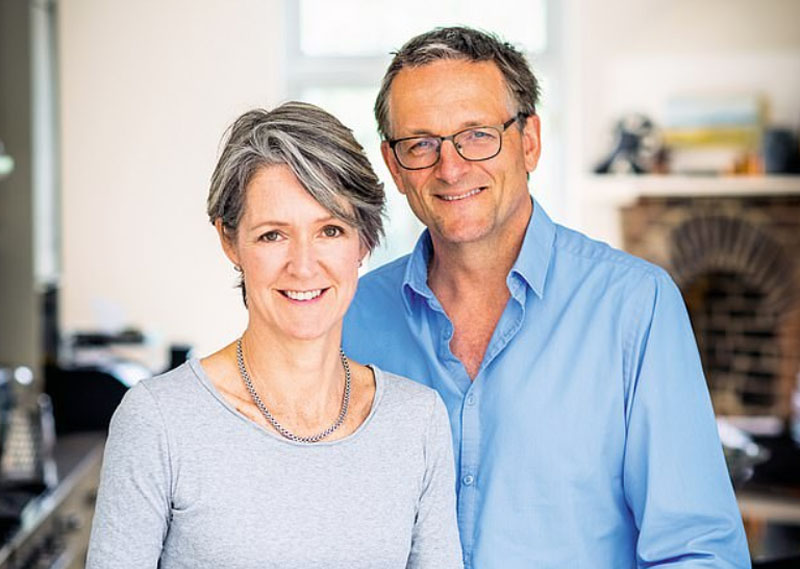 Доктор Клэр Бейли и ее муж Майкл Мосли развеяли мифы о диетах и рассказали, как помогут людям похудеть