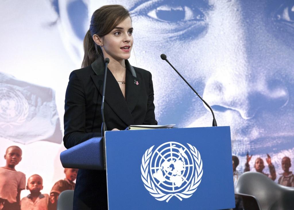 Посол доброй воли ООН и  Книжная фея : все активистские проекты, которыми занимается актриса Эмма Уотсон