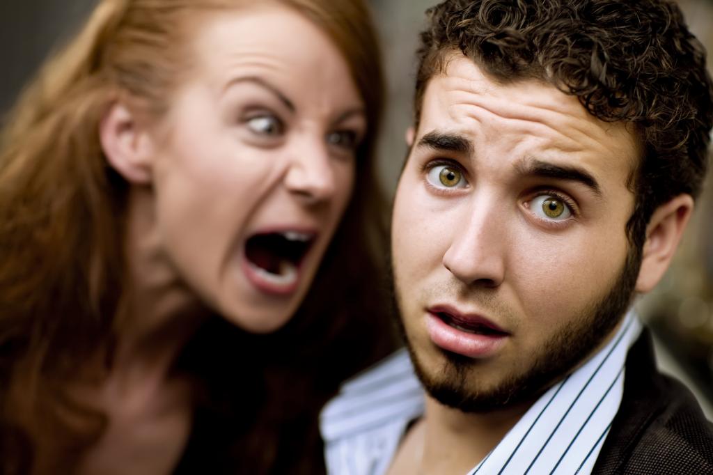 Кричать при ссоре – значит усугублять конфликт: советы, как взять эмоции под контроль во время жарких споров