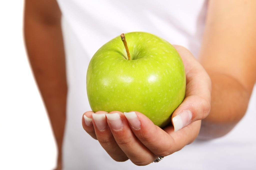 Вы знали о том, что яблоки очень калорийны? Вот что говорят диетологи
