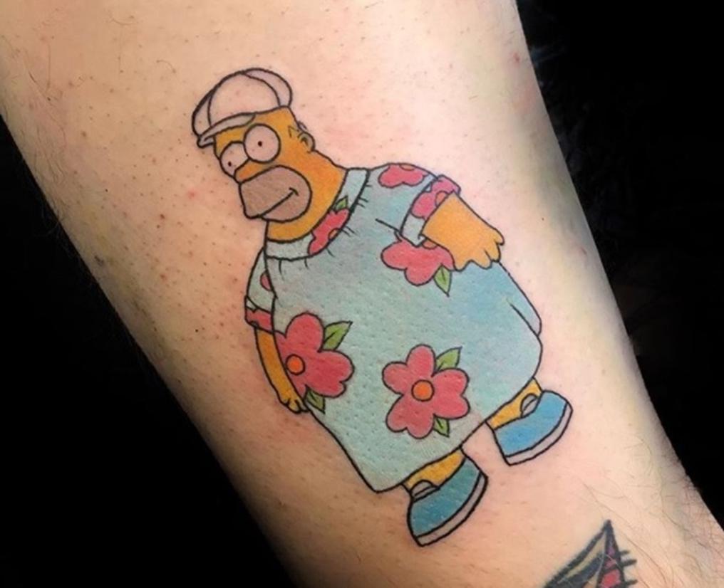 Худеющий Гомер: 10 лучших идей татуировок, которые поймут только фанаты  Симпсонов 