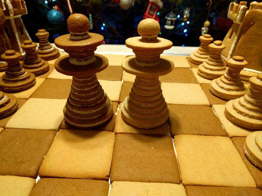 Пряники шахматы. Шоколадные шахматы. Пряники шахматы имбирные. Шоколадные шахматы купить.
