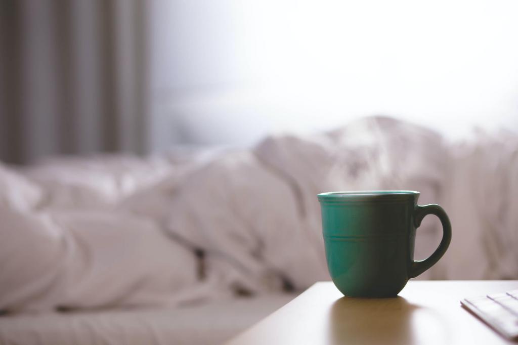 Чашечка чая на ночь вовсе не блажь: 6 напитков, что поспособствуют спокойному и крепкому сну