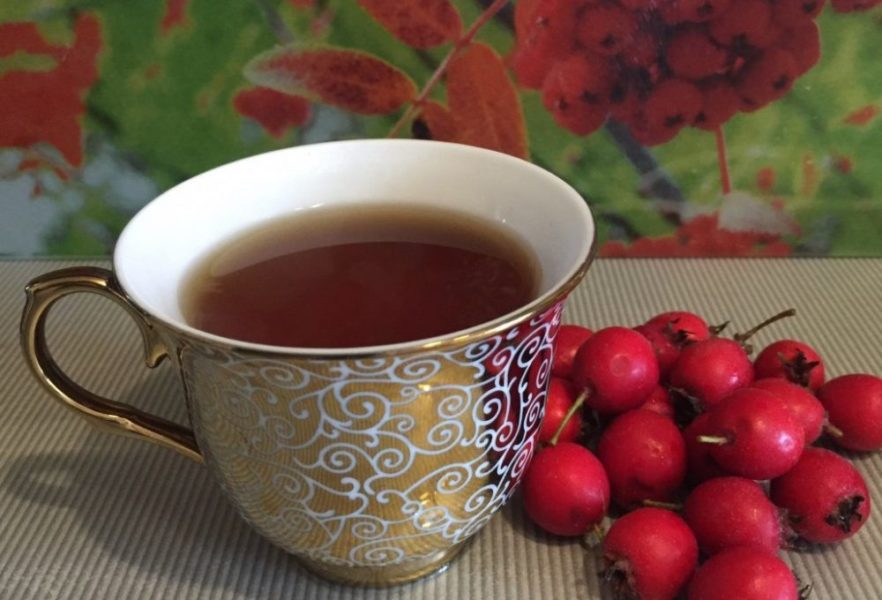 Наш семейный рецепт ароматного чая из шиповника и боярышника, проверенный временем (от него иммунитет на высоте и сердце не болит)