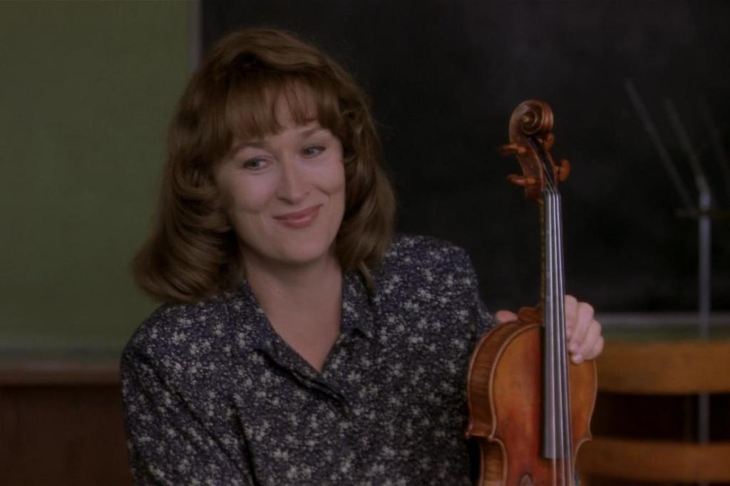Джулия Робертс умеет играть на кларнете, а Мерил Стрип - на скрипке: голливудские звезды и их скрытые музыкальные таланты