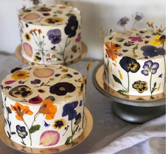 Лория Стерн делает уникальное печенье с живыми цветами, которые можно есть