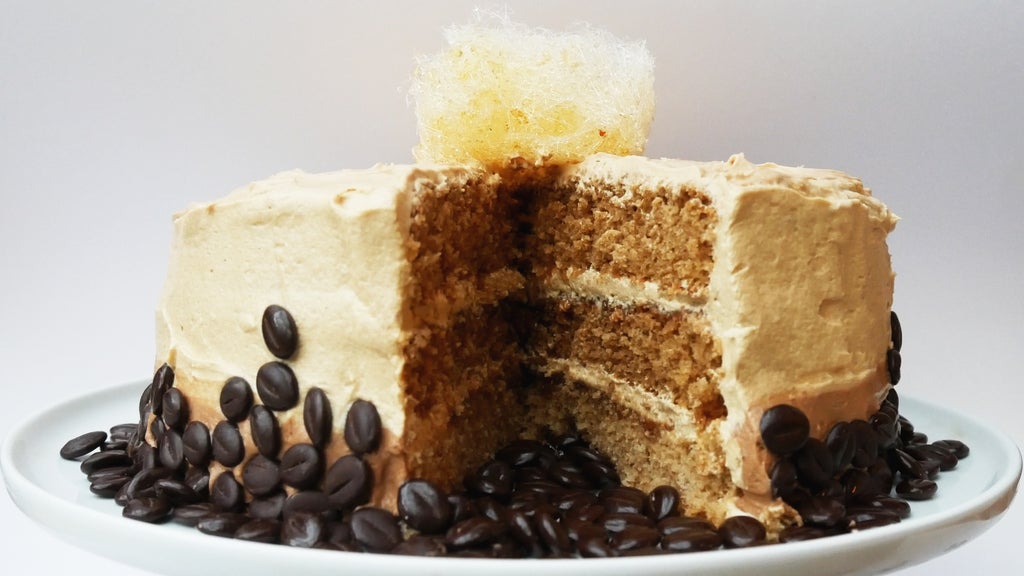 Кофе, соленая карамель, корица   идеальное сочетание в простом в приготовлении торте