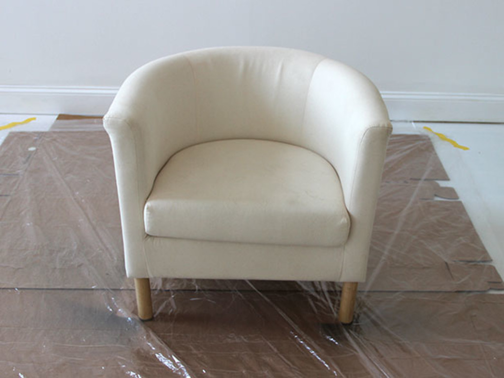 Как обновить тканевое кресло или просто изменить его цвет: пошаговая инструкция