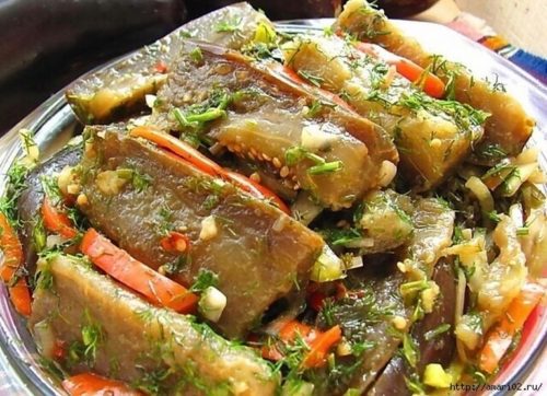 Рецепт маринованных баклажан с чесночком, перцем и зеленью  