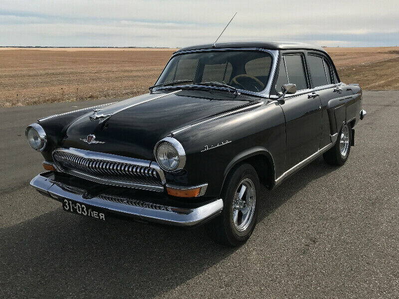  Волга  1966 года выпуска с движком от Toyota выставлена на продажу в Канаде