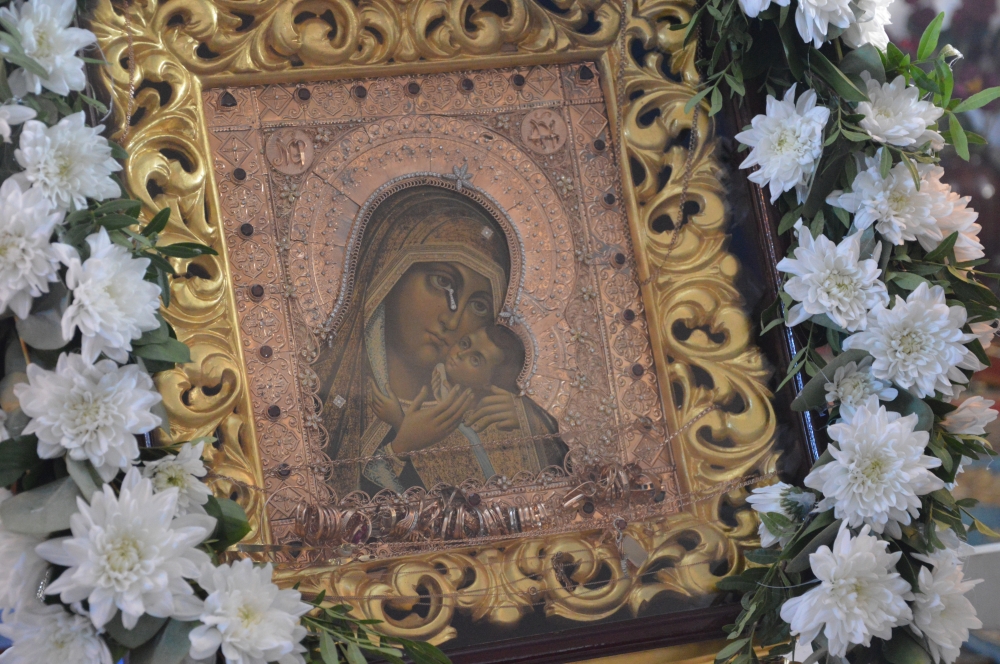 22 октября   день Корсунской иконы, которой молились об избавлении от чумы (даже сейчас в этот день с ней обходят целый город с крестным ходом)