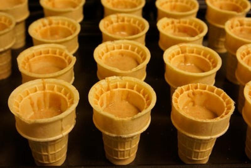 Готовлю детям морковные кексы в вафельных рожках: сочная вкуснятина для перекуса на переменке
