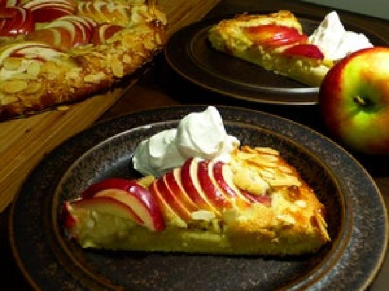 Французский яблочный пирог   рассыпчатый и хрустящий десерт из простых ингредиентов к праздничному столу