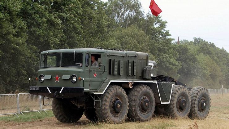 «Советский зверь» МАЗ 537 и другие военные внедорожники, которые способны пережить даже апокалипсис