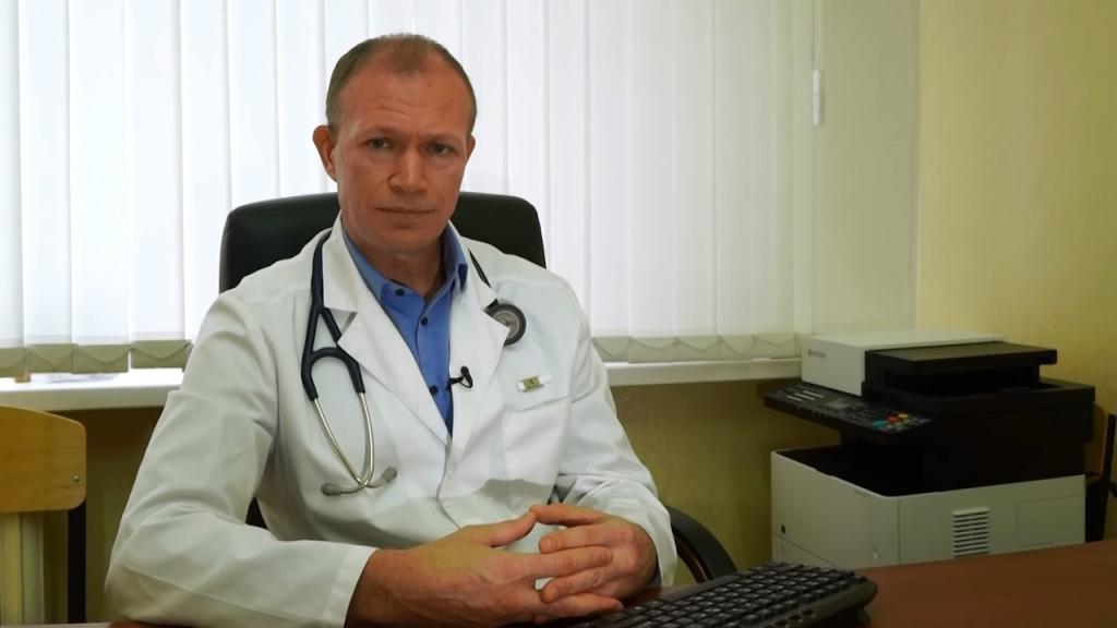 Главный пульмонолог Минздрава Сергей Авдеев проанализировал ситуацию и сказал, когда закончится пандемия COVID-19 (это в лучшем случае)