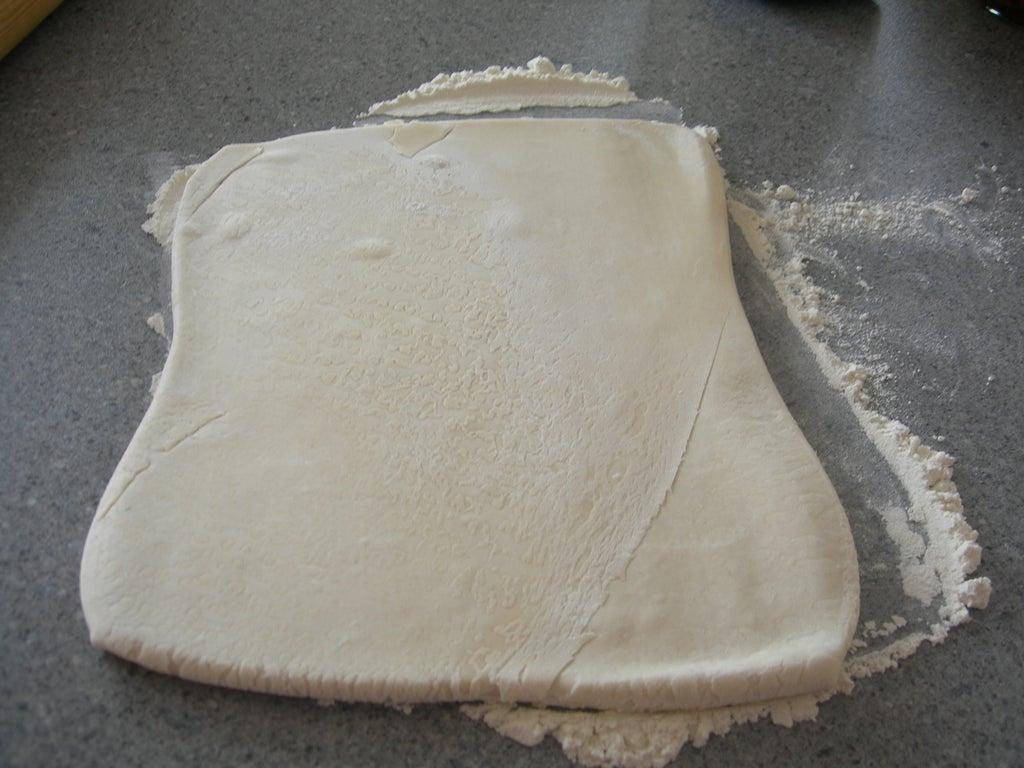 Как быстро разморозить слоеное тесто. Можно размораживать слоеное тесто в микроволновке
