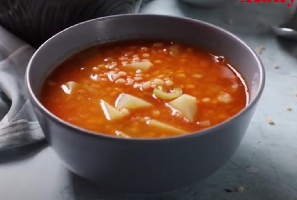 Бархатный суп с копченым беконом: когда  истощаются  кулинарные идеи, но нужен быстрый обед